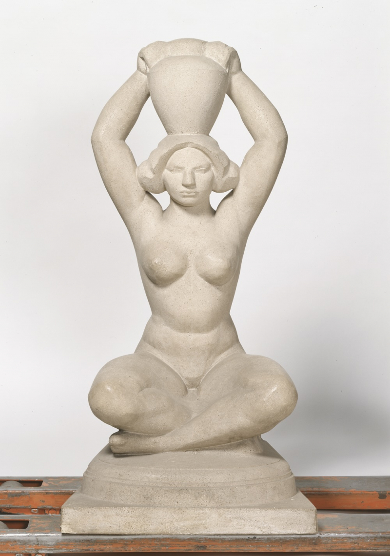 (Ernst Martin) Friedrich Wield, Krugträgerin, 1912, Kalkstein, 112 x 57 x 57 cm, © Hamburger Kunsthalle / bpk, Foto: Christoph Irrgang